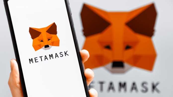 Unlocking the Power of Metamask with Apple Pay Integration: Seamlessly Transacting on the Ethereum Blockchain